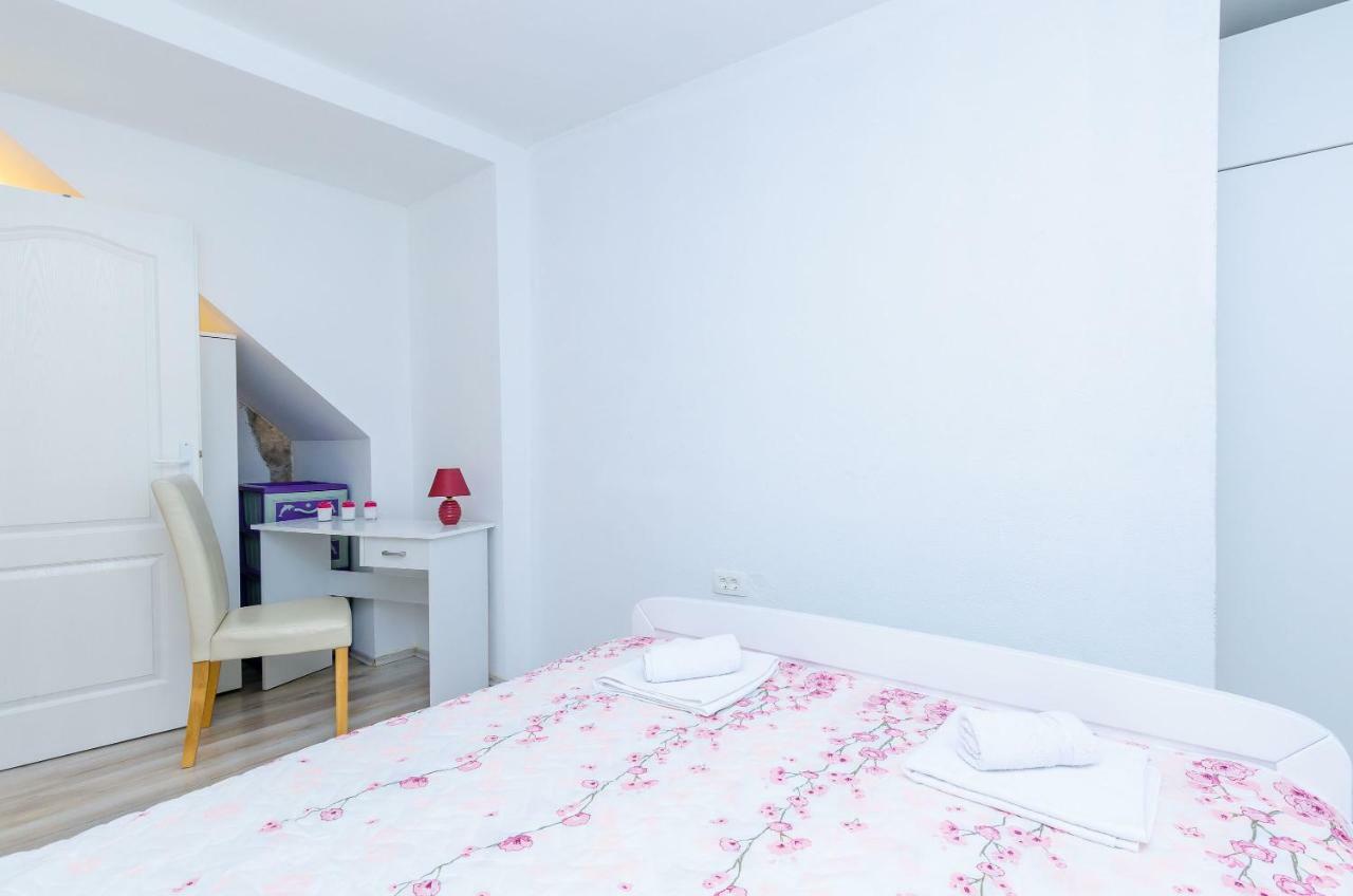 Apartment Little Star II ดูบรอฟนิก ภายนอก รูปภาพ